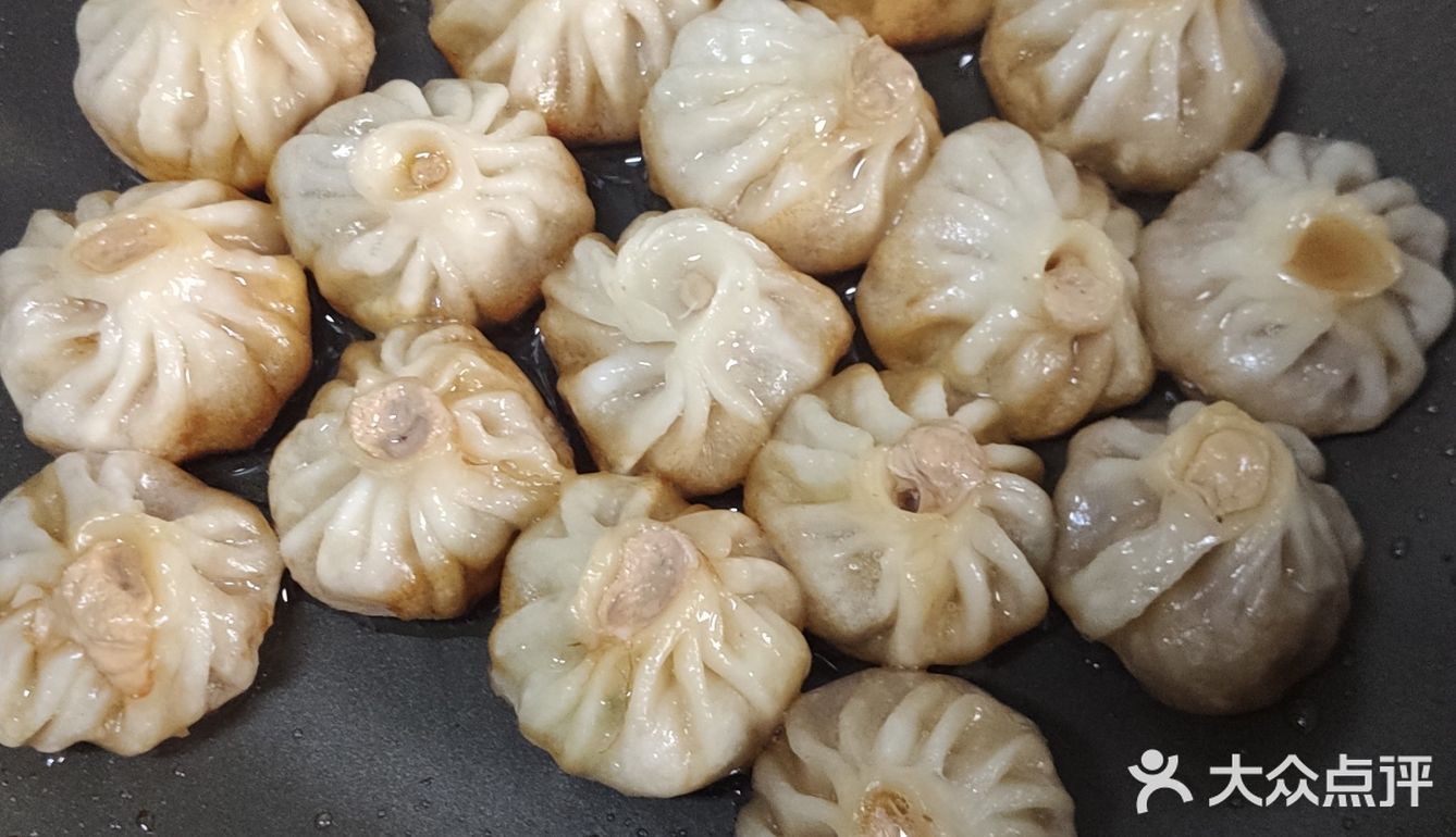 香煎小笼包