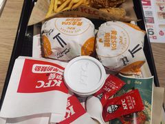 -肯德基(湾畔店)