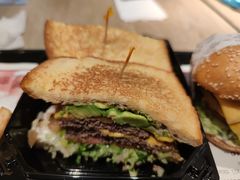 -The Habit Burger Grill 哈比特汉堡(复兴soho店)