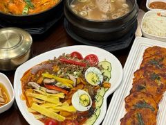 -釜山豚骨汤饭(芝罘万达广场店)