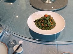 -海派美食·家宴海鲜青岛菜·石锅鲽鱼头(东方城店)