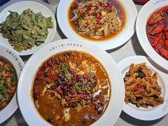 -叶派龙虾·招牌十三香(合肥路首店)