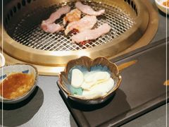 -铭牛烧肉·和牛海鲜自助(高新月牙湖店)