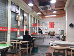 大堂-没牙伯花生汤店(老药洲店)
