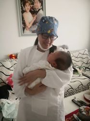 -大美母婴月子中心