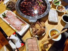 -渝宗老灶火锅(时代天街店)