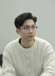 -苑苑发型设计