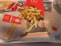 -麦当劳(广州新港东路第二分店)