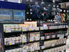 -迪卡侬(环球港店)