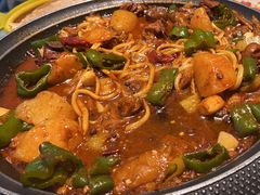 -楼兰古丽·新疆拌面·清真(华阳城店)