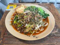 -方铲铲·成都板凳面(滨江银泰店)