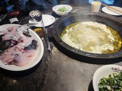 -大鱼山房鱼头火锅(老字号品质店)