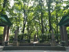 -亚历山大·涅夫斯基修道院