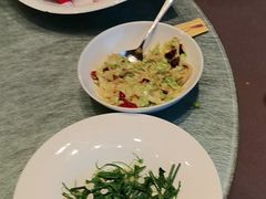 -凤凰园烤鸭店·唐山菜·传承花椒肉(老唐丰路店)