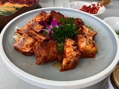 -墨居上隐·院子里火锅(峨眉店)