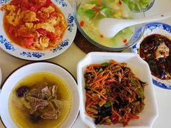 -鲸育宝宝月嫂(徐汇店)
