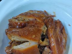炖肘子-生活本该如此北京小馆(周庄嘉园店)