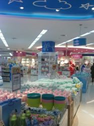 -孩子王(铁西万达店)