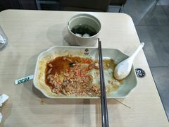 -李先生牛肉面大王(北京站售票厅餐厅)