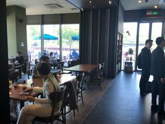 大堂-星巴克(南翔五彩城店)