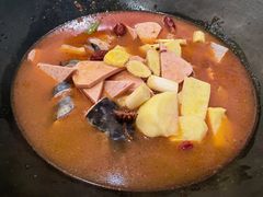 -老刘生态大鱼坊铁锅炖鱼(赛马场店)