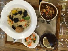 -海盗虾饭·剥好的小龙虾饭(SOHO尚都店)