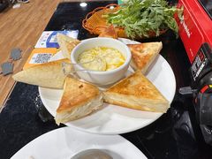 酥油奶渣饼-藏味八珍特色火锅