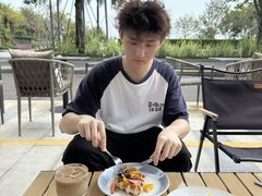 -ommo cafe(半岛城邦店)