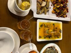 -隔壁老王·家常云南菜(花巷店)