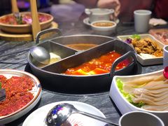 -热火朝天鲜切牛肉火锅(南强街巷店)