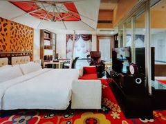 -喜鹊愉家酒店(郑州曼哈顿博览中心地铁站店)