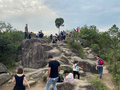 -灵岩山风景区