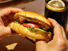 -必胜客(东大桥店)