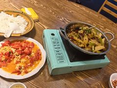 -乡土特色.冷锅鱼.牦牛肉汤锅