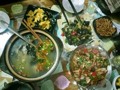 -九华山友谊土菜馆 小资餐厅