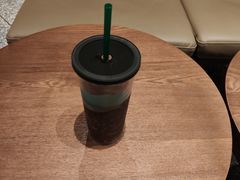 -星巴克臻选(北京颐堤港中心第二店)