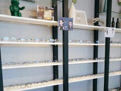 -瑞司视光眼镜·蔡司战略合作眼镜店(新街口店)