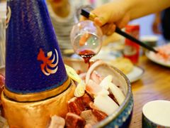 -毛辣果·贵州红酸汤牛肉火锅(西单店)