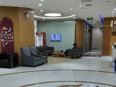 -雅悦齿科(顾村公园店)