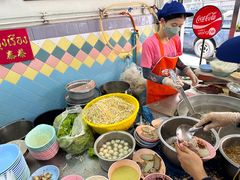 -榮泰米粉湯(Left Shop)