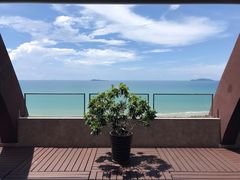 -三亚湾海居铂尔曼度假酒店