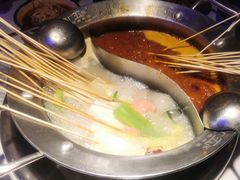 -钢管厂五区小郡肝串串香(滨江店)
