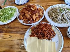 -溢心园香河肉饼总店