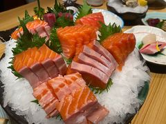 -花和海鲜自助(梅江店)