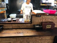 -八月美食小馆(银泰城总店)