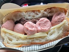 -沁屋面包店(人民东路店)