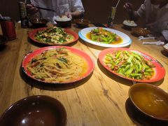 -先启半步颠小酒馆(虹桥龙湖天街店)