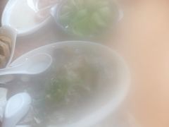 -郭巨人农家食堂(南部商务区店)