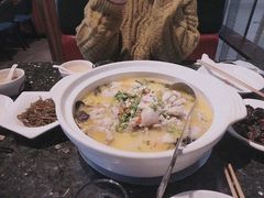 美味泡椒牛蛙-咏哇美蛙美味(厦门罗宾森店)