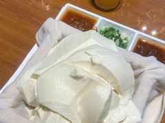 一块豆腐-95号酱骨·一块豆腐(展春园西路店)